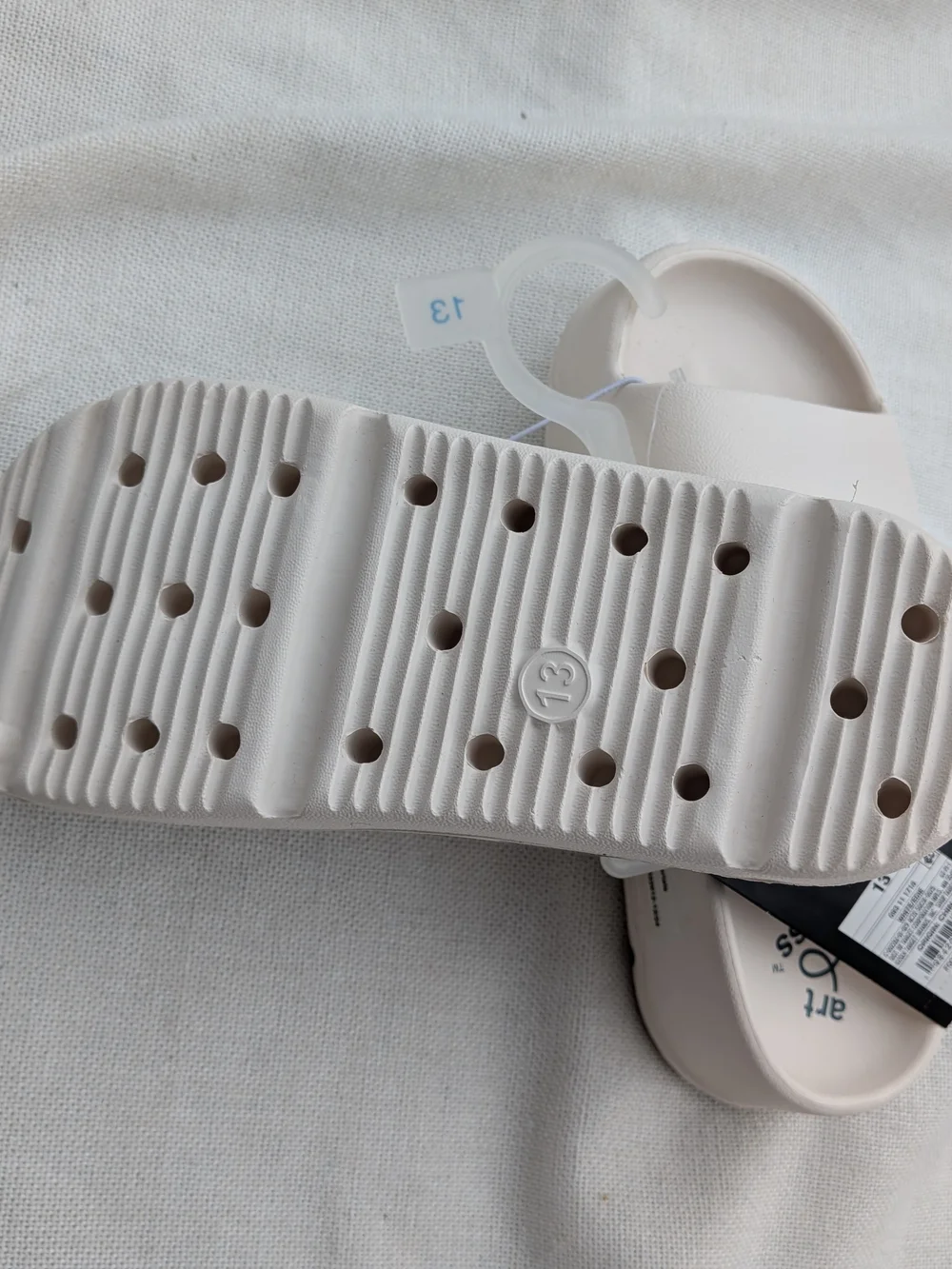 Art Class Off White Chunky Comfort Foam Pool Theo Slide Sandals Size 13 NWT